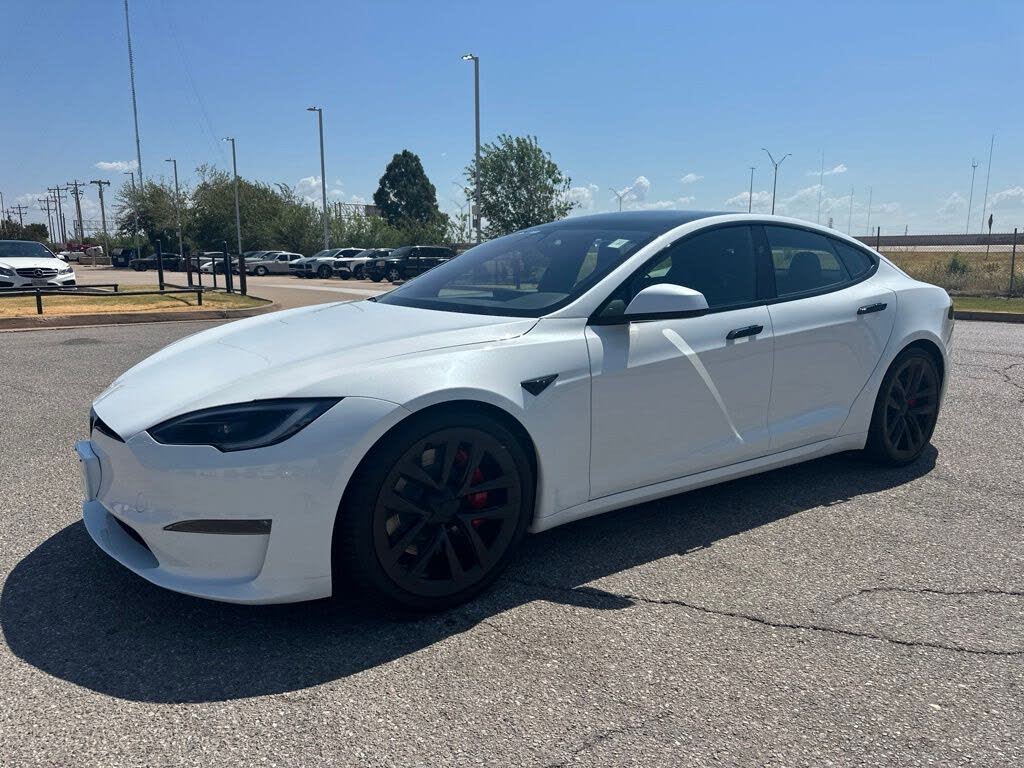 2024 Tesla Model S Plaid