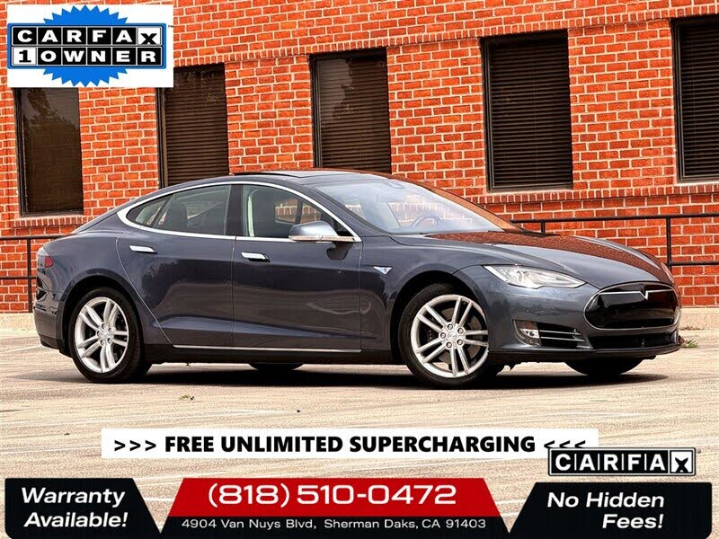 2015 Tesla Model S photo 1