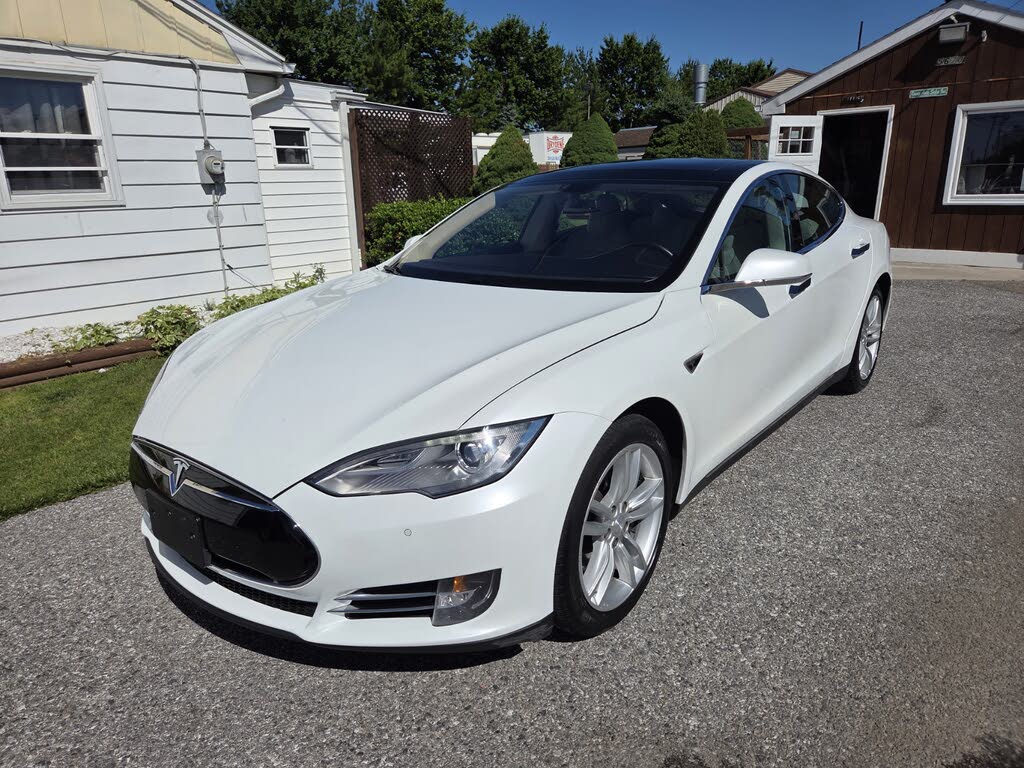 2014 Tesla Model S P85