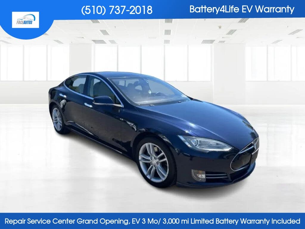 2014 Tesla Model S photo 1