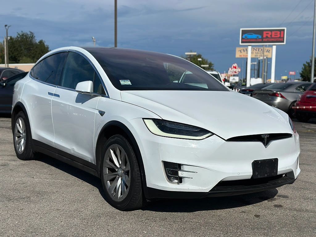 2016 Tesla Model X 90D