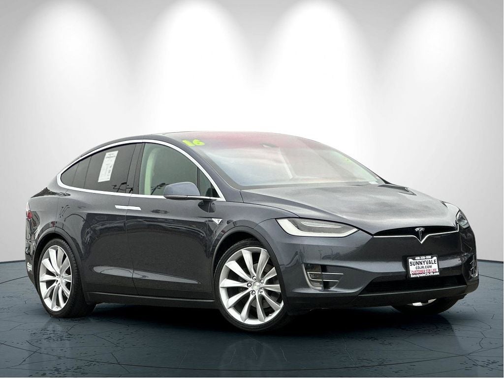2016 Tesla Model X photo 1
