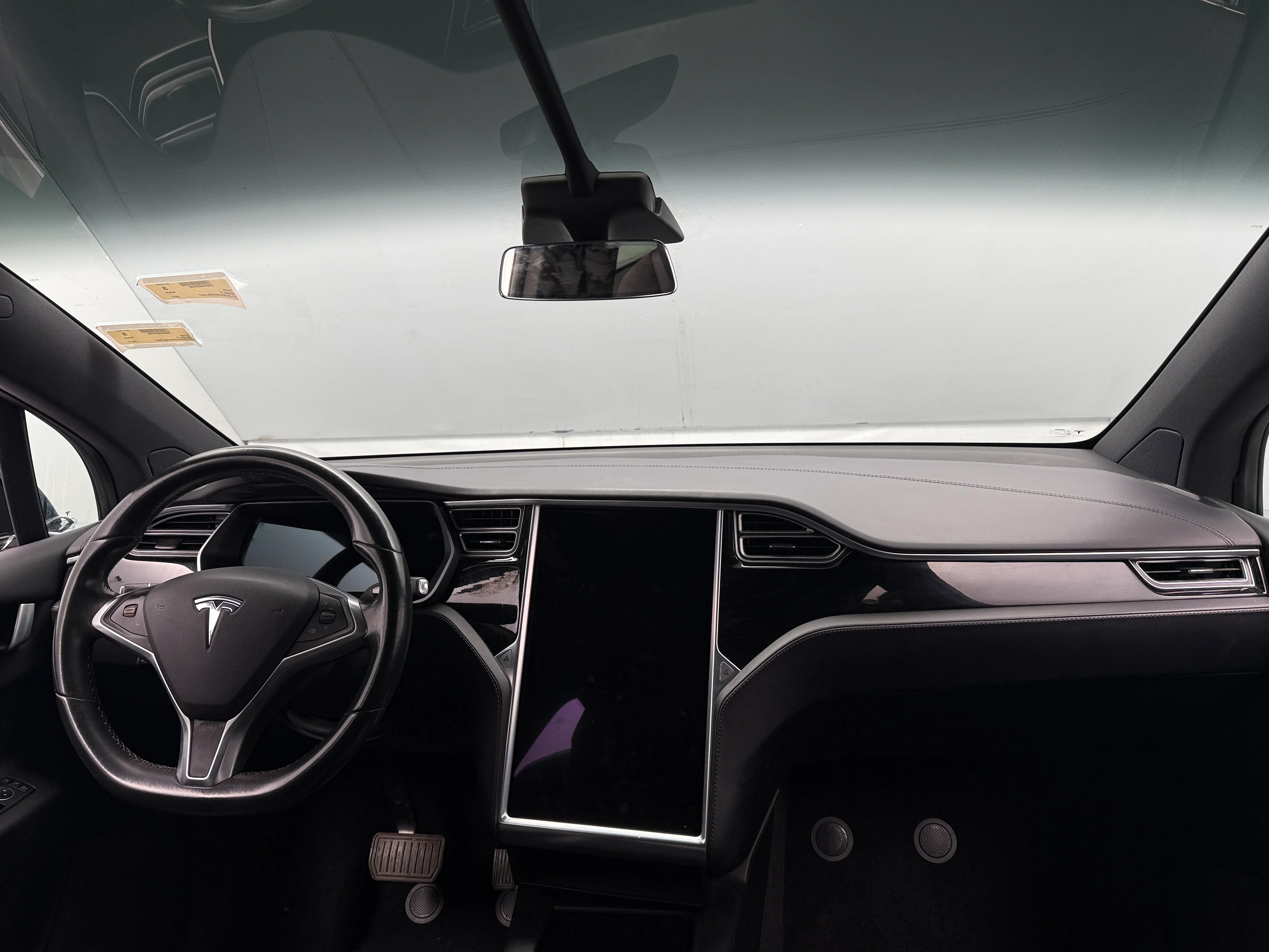 2017 Tesla Model X photo 3