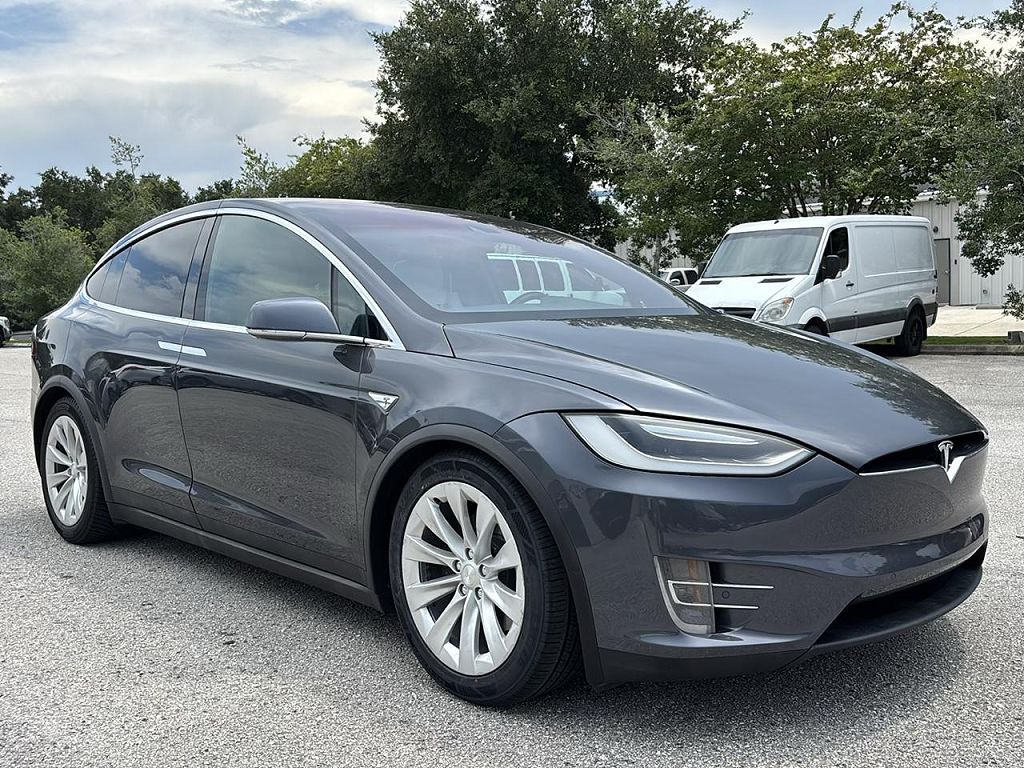 2016 Tesla Model X 90D