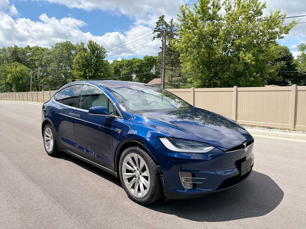 2017 Tesla Model X 90D