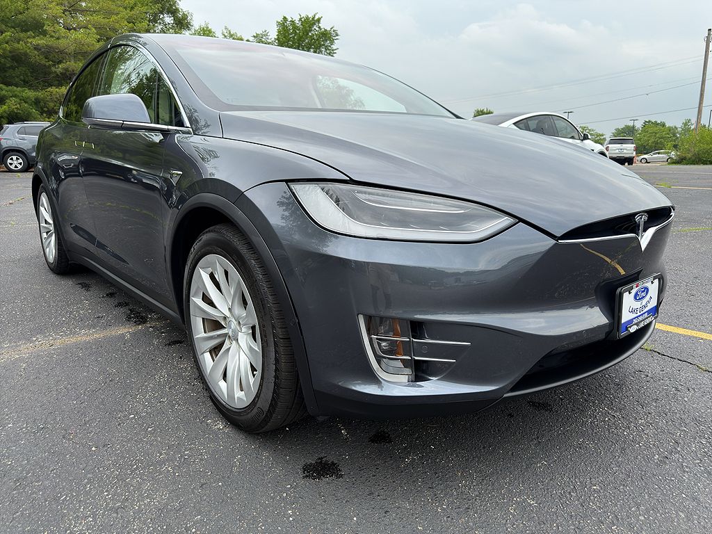 2019 Tesla Model X 75D