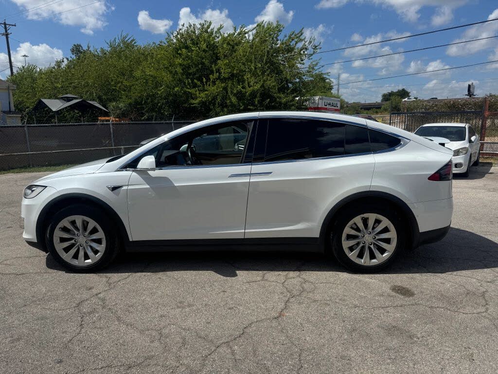 2020 Tesla Model X Long Range Plus