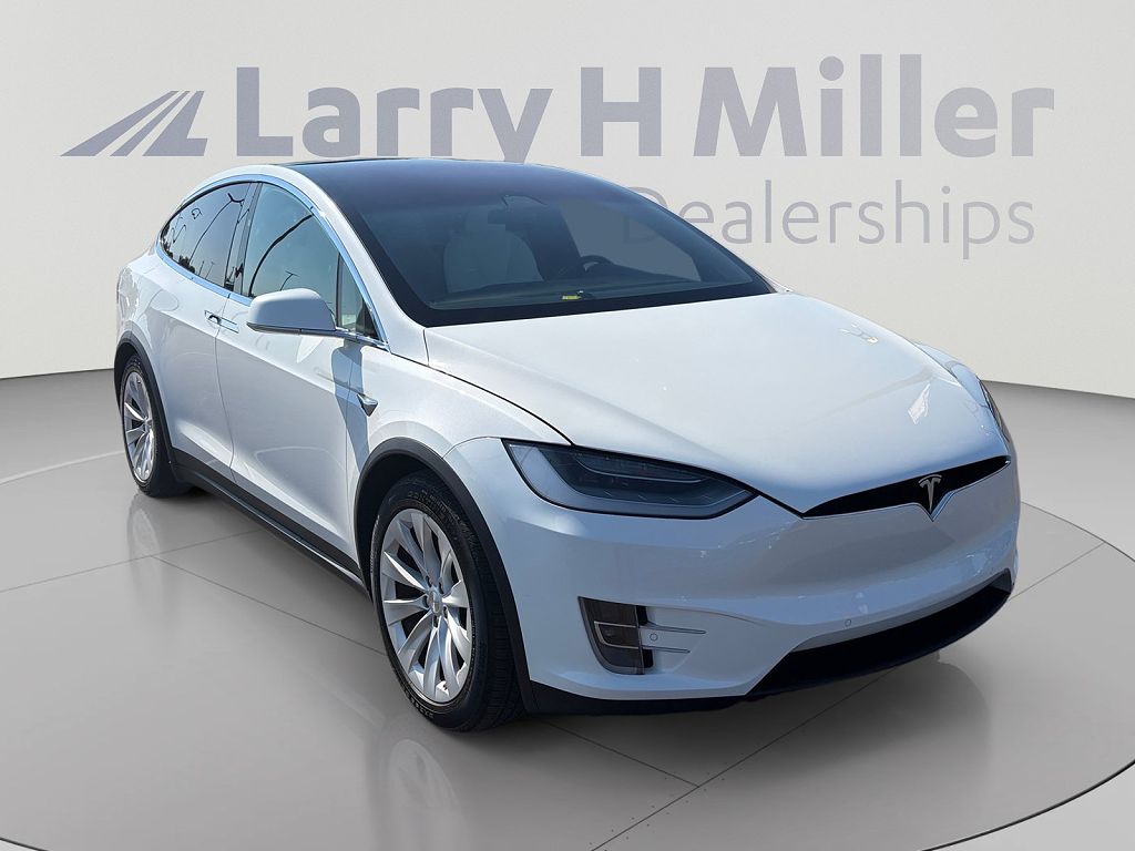 2021 Tesla Model X Long Range