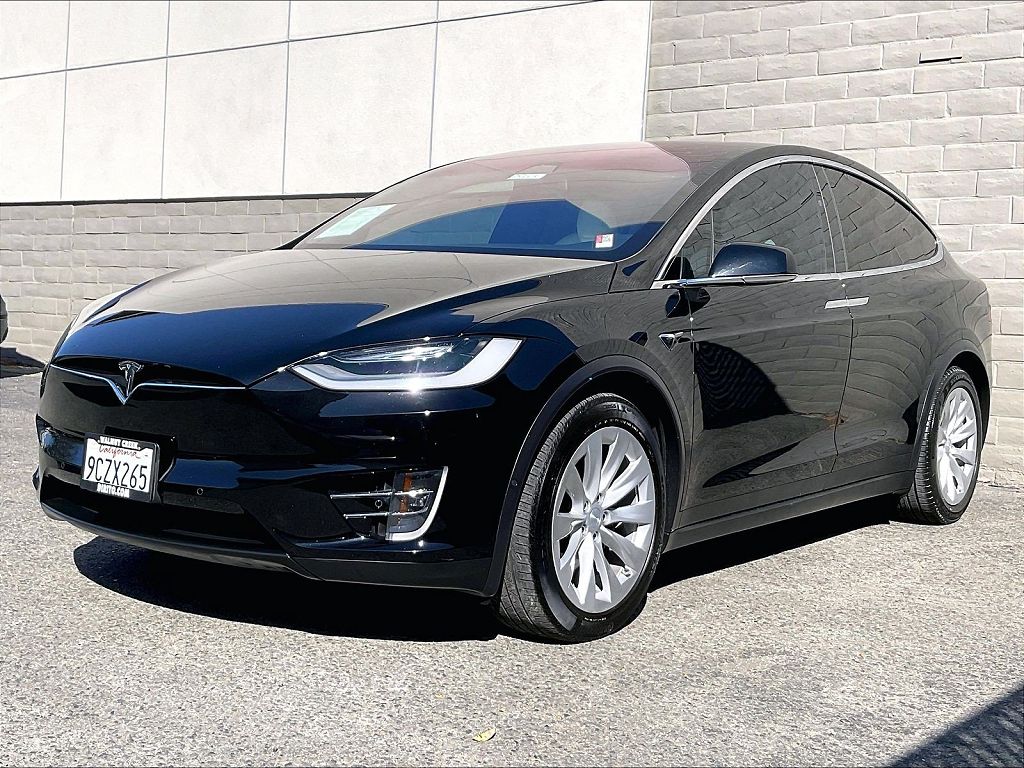 2020 Tesla Model X photo 1