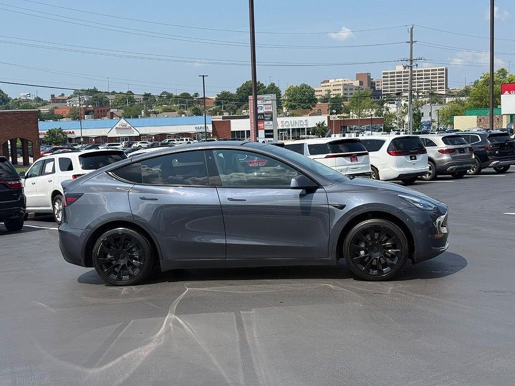 2020 Tesla Model Y Long Range