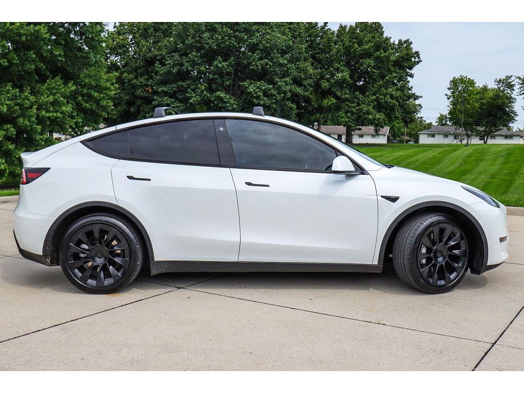 2020 Tesla Model Y Long Range