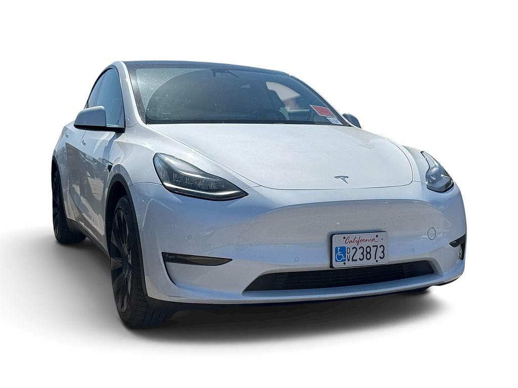 2020 Tesla Model Y photo 1