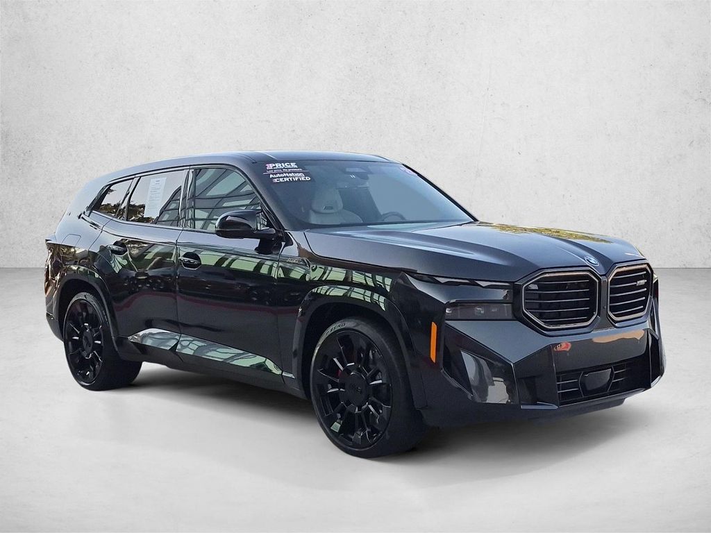 2025 BMW XM