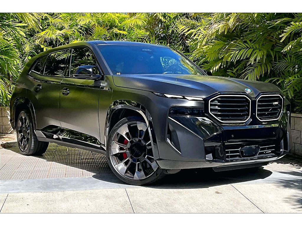 2023 BMW XM
