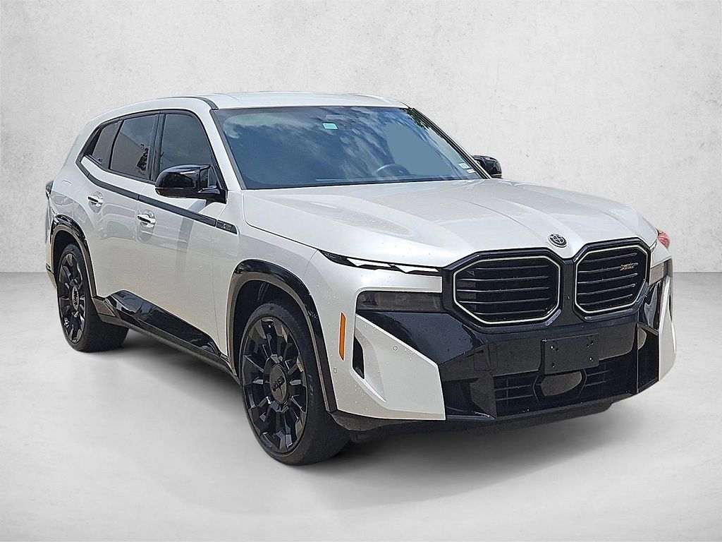 2025 BMW XM