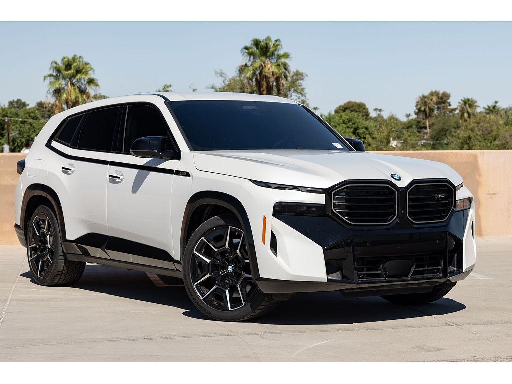 2024 BMW XM