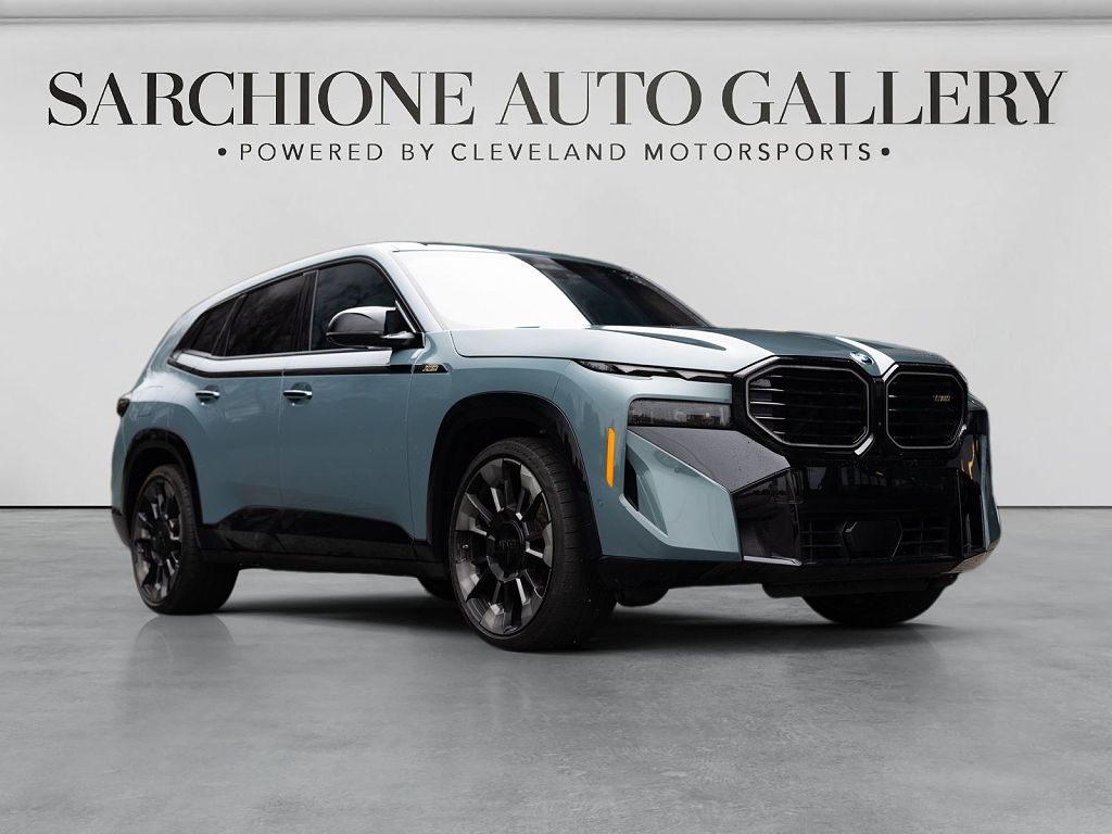 2025 BMW XM