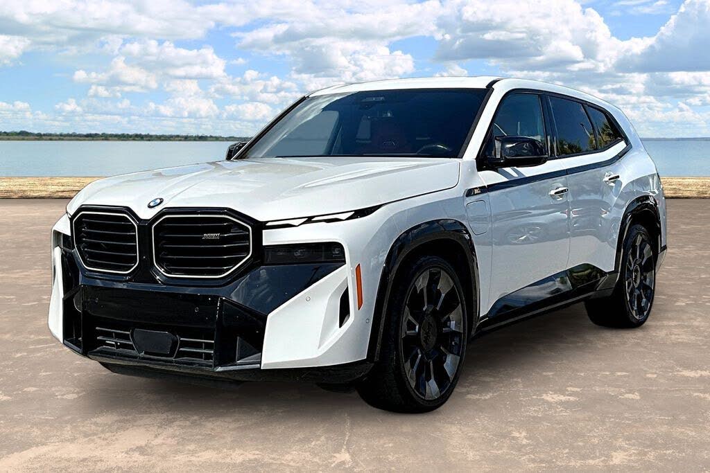 2023 BMW XM