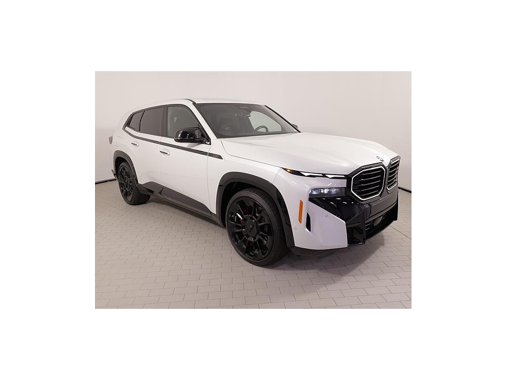 2025 BMW XM