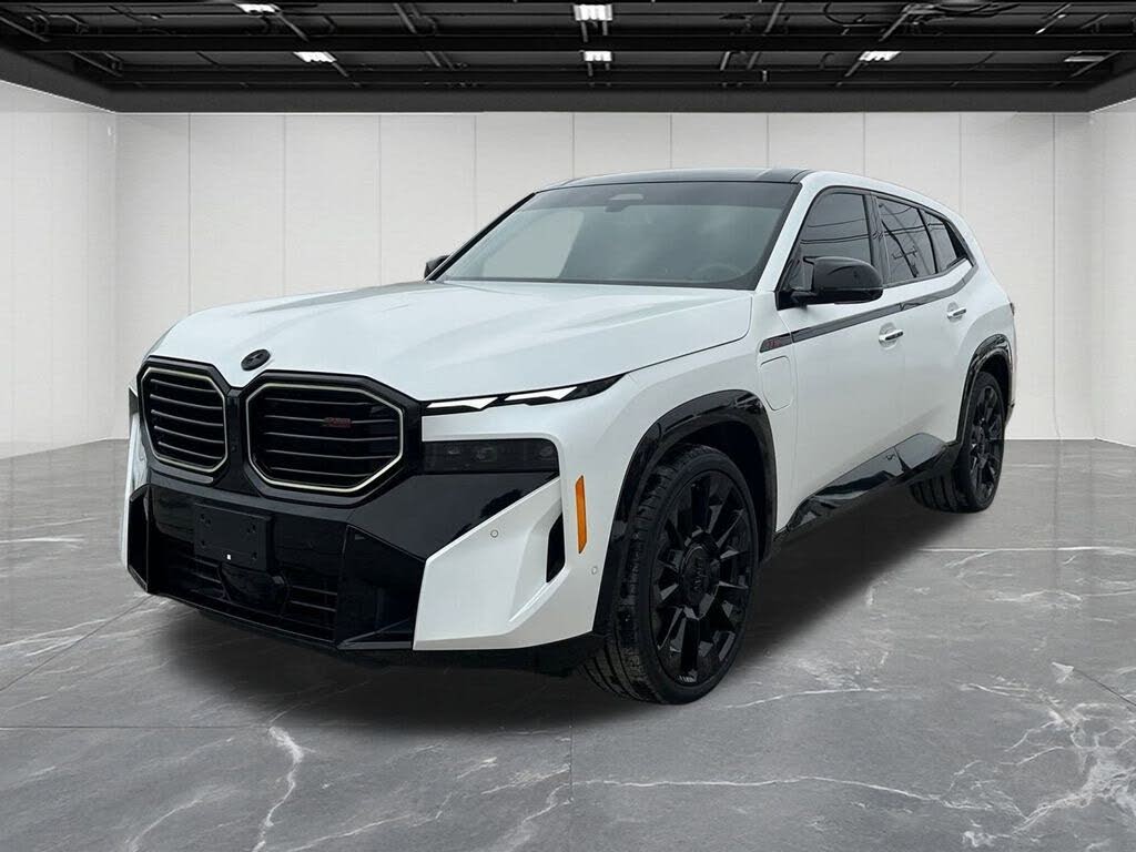 2026 BMW XM Label