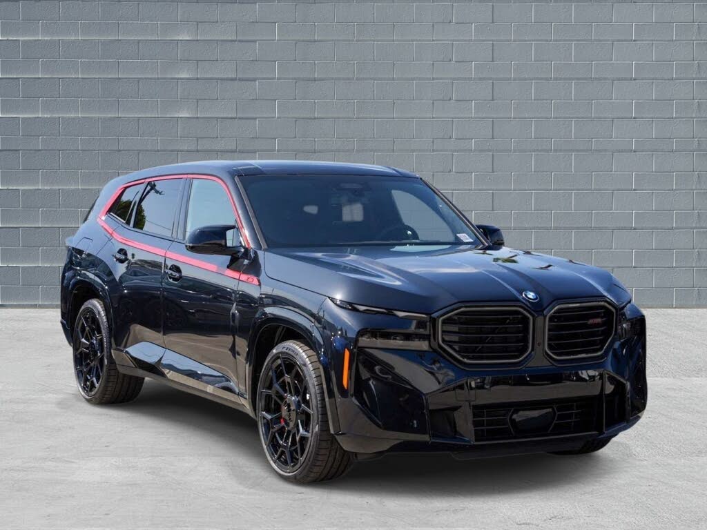 2026 BMW XM