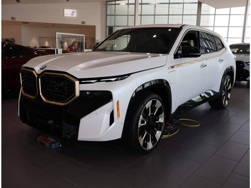2026 BMW XM