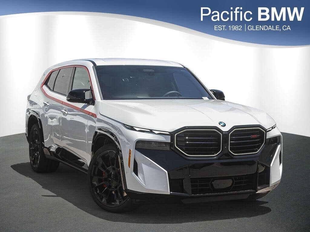 2026 BMW XM