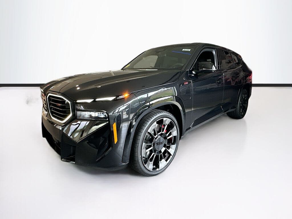 2026 BMW XM