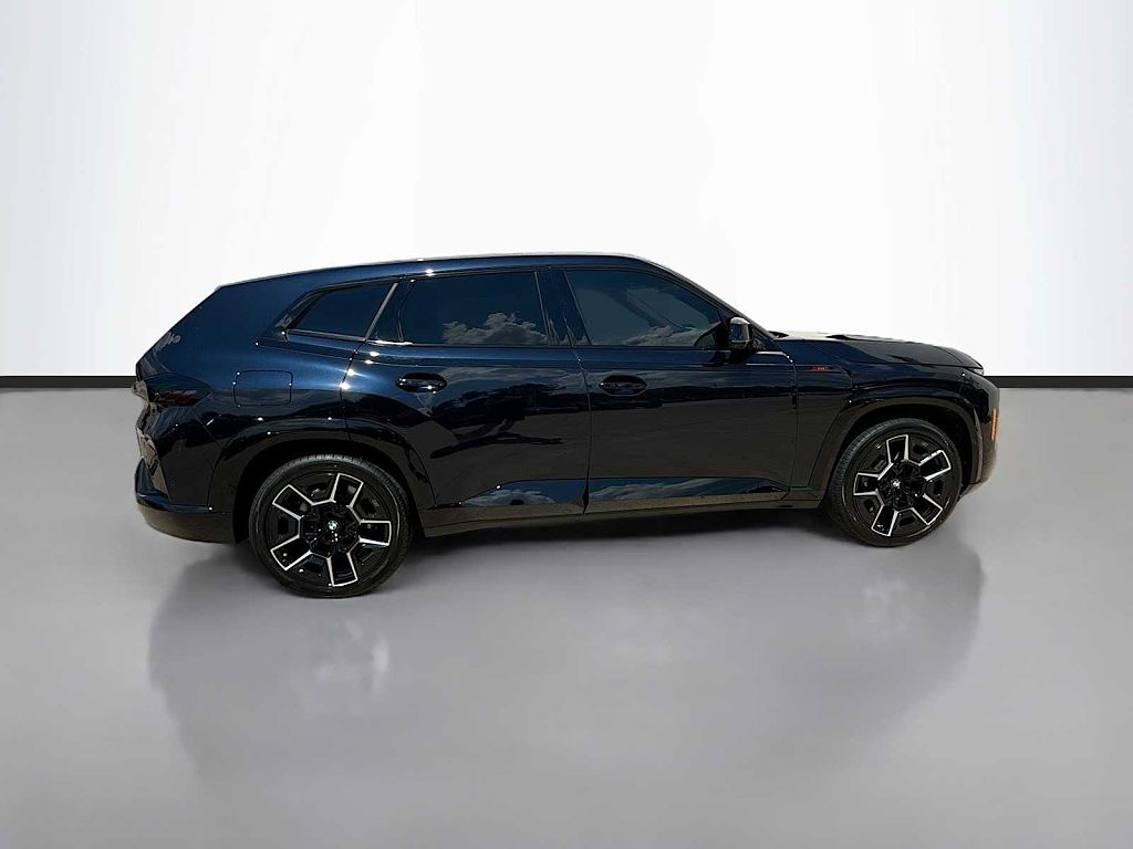 2026 BMW XM