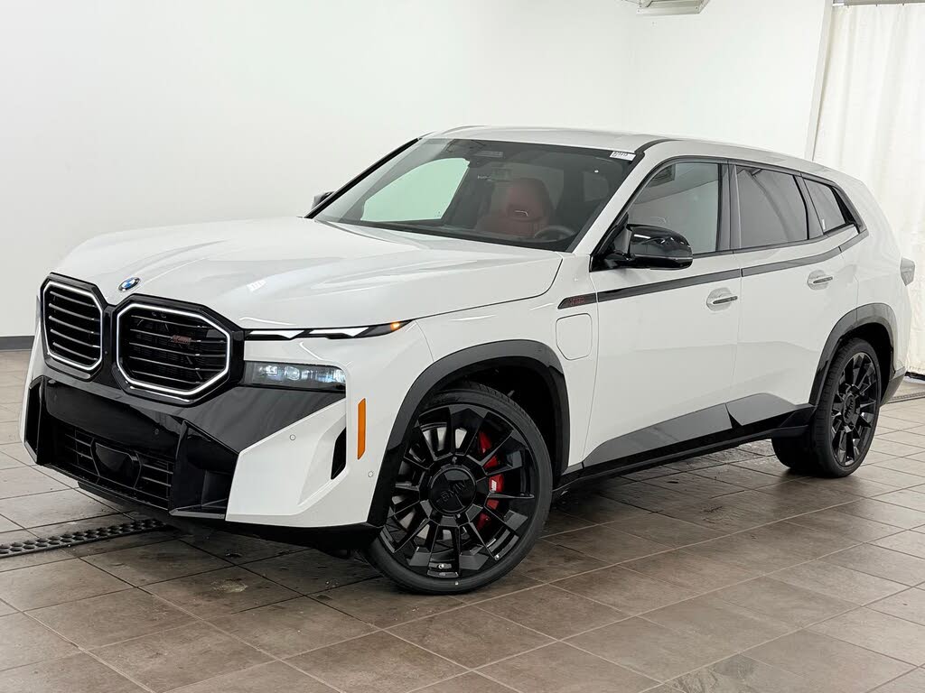 2026 BMW XM
