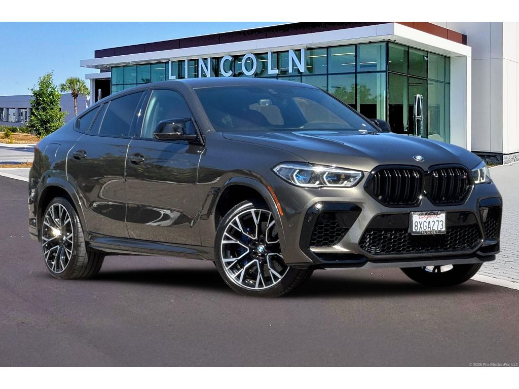 2021 BMW X6 M