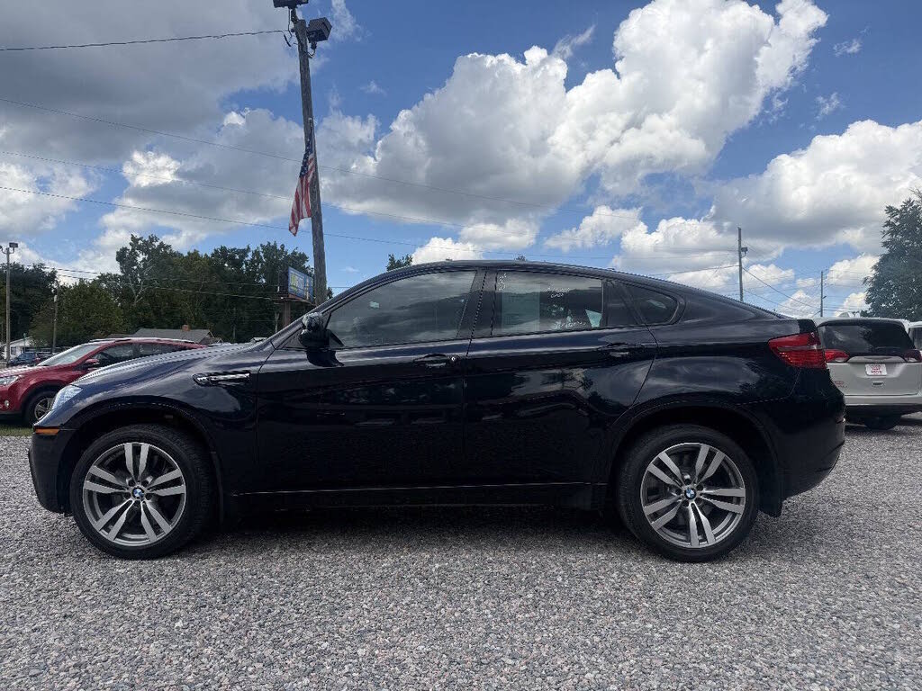 2011 BMW X6 M