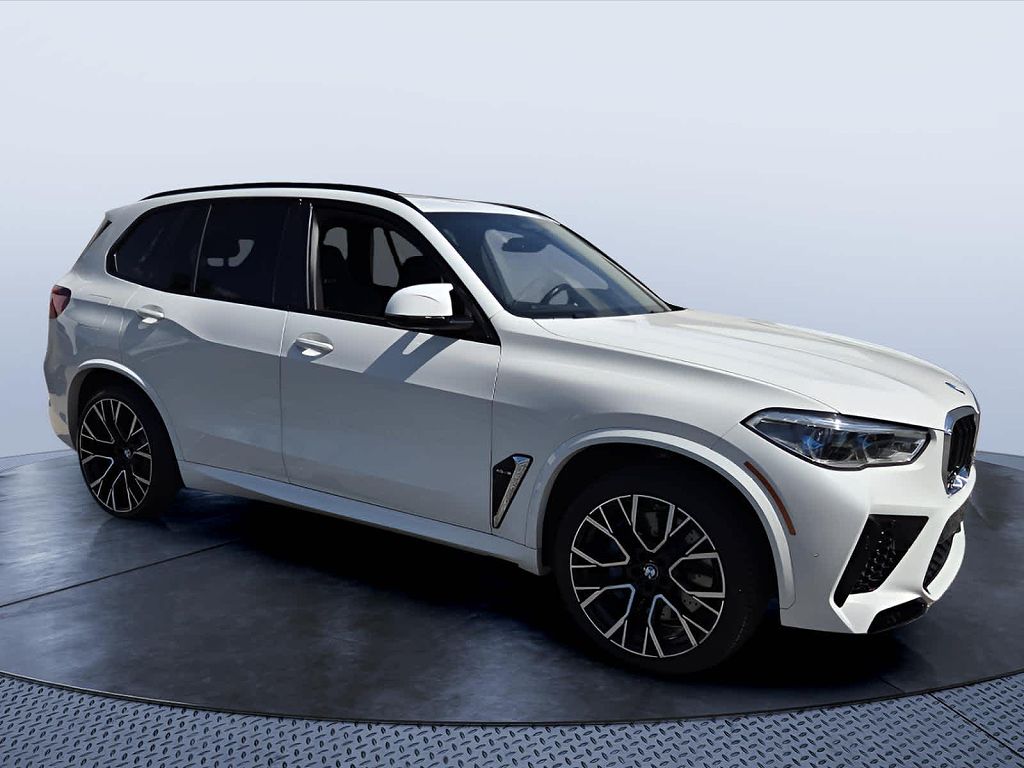 2022 BMW X5 M