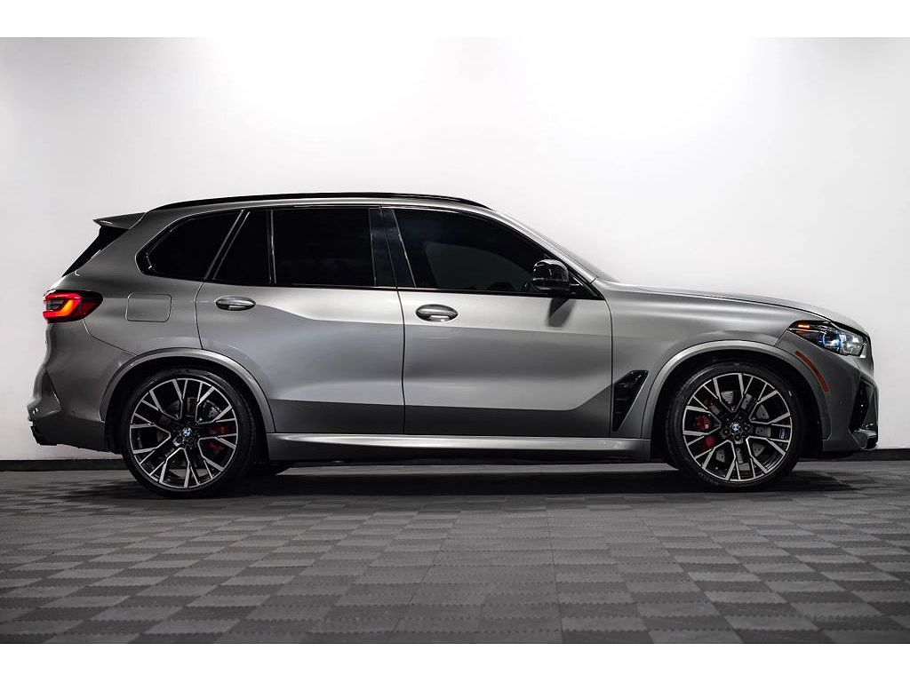 2022 BMW X5 M