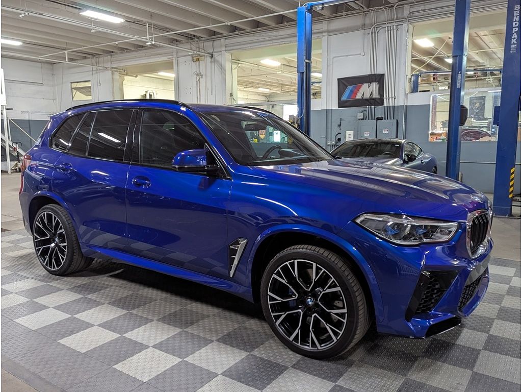 2022 BMW X5 M
