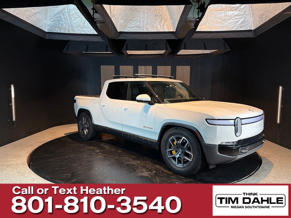 2022 Rivian R1T Adventure