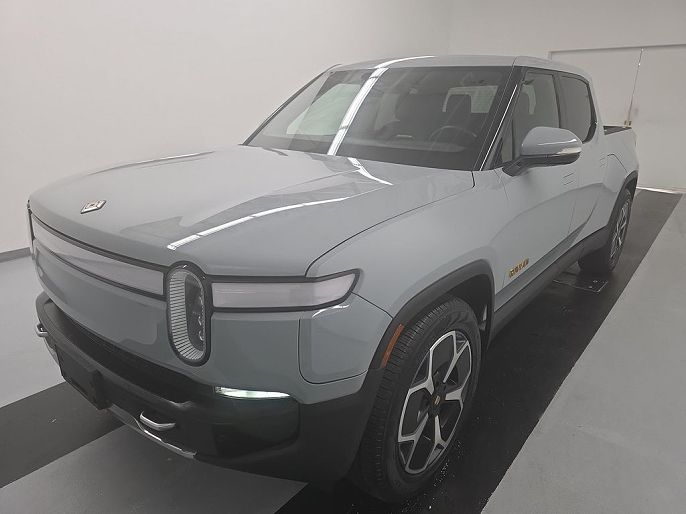 2022 Rivian R1T Adventure
