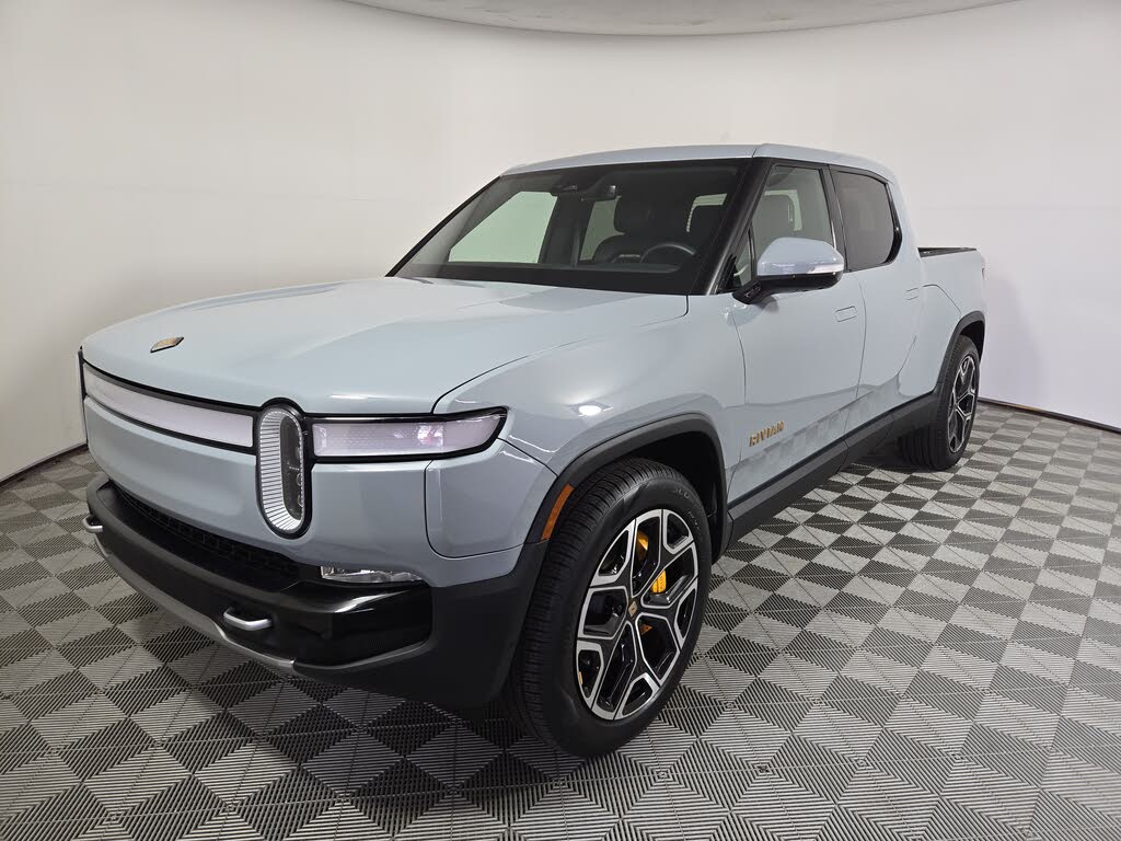 2024 Rivian R1T photo 1