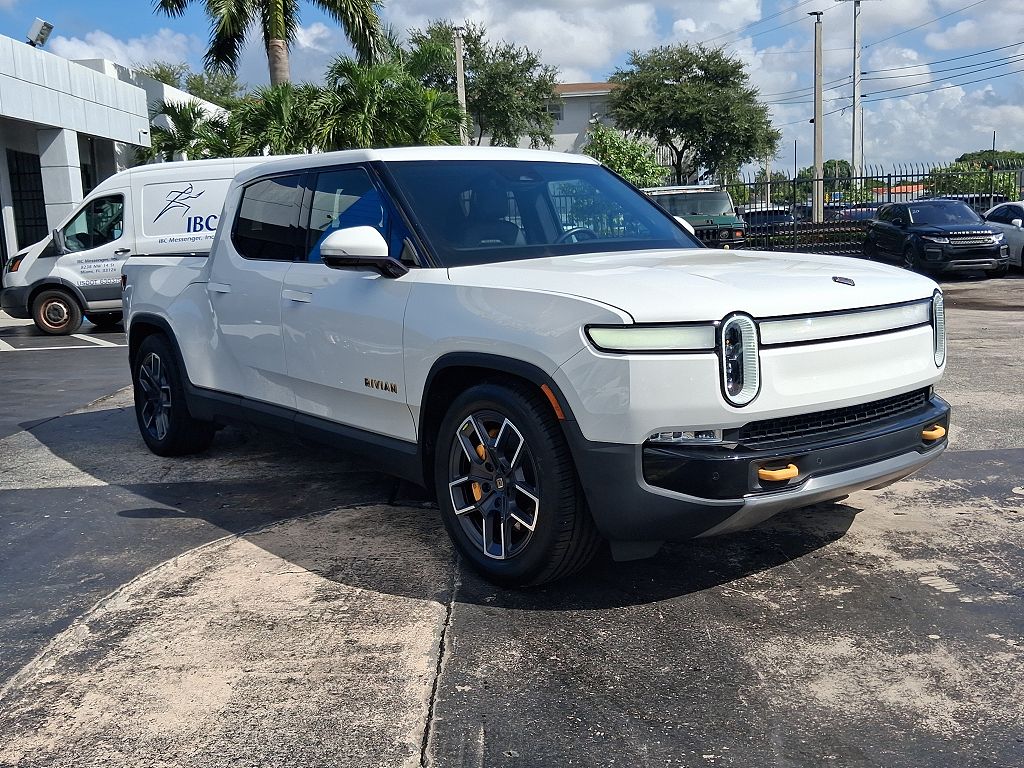 2022 Rivian R1T Adventure