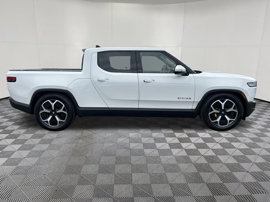 2022 Rivian R1T Adventure