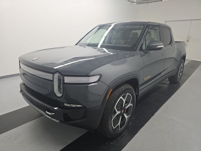 2022 Rivian R1T Adventure