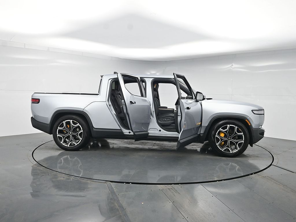 2022 Rivian R1T Launch Edition