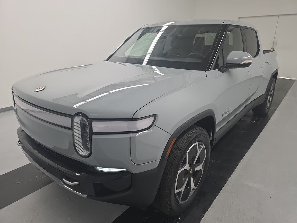 2024 Rivian R1T Adventure