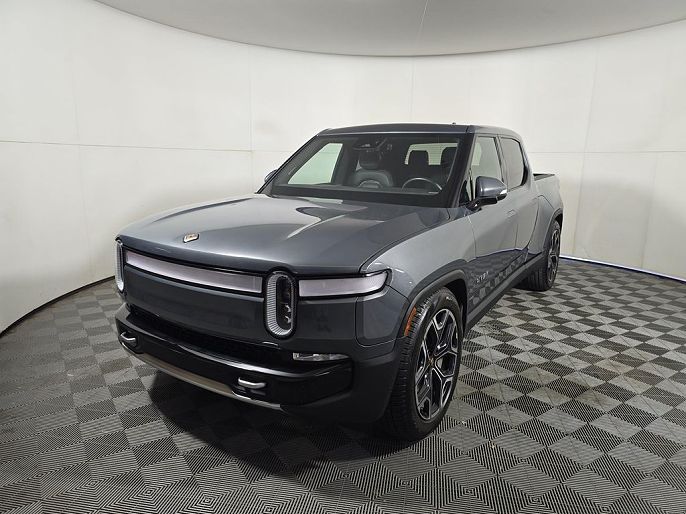 2024 Rivian R1T Adventure