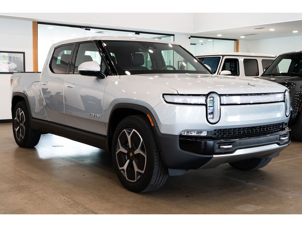 2023 Rivian R1T Adventure