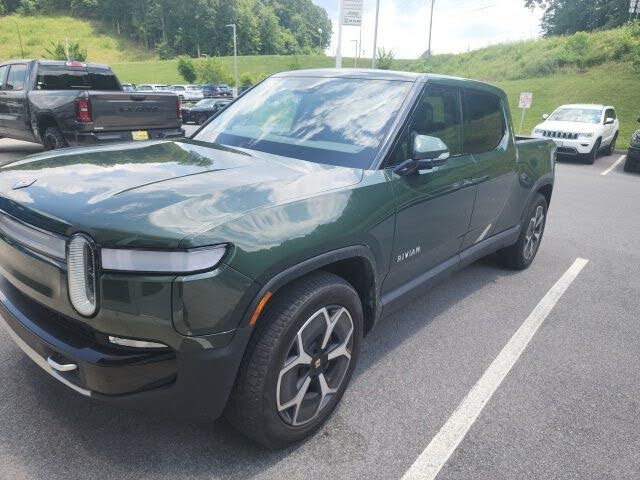 2023 Rivian R1T Adventure