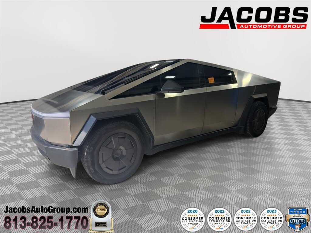 2025 Tesla Cybertruck