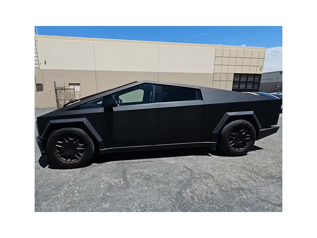 2024 Tesla Cybertruck