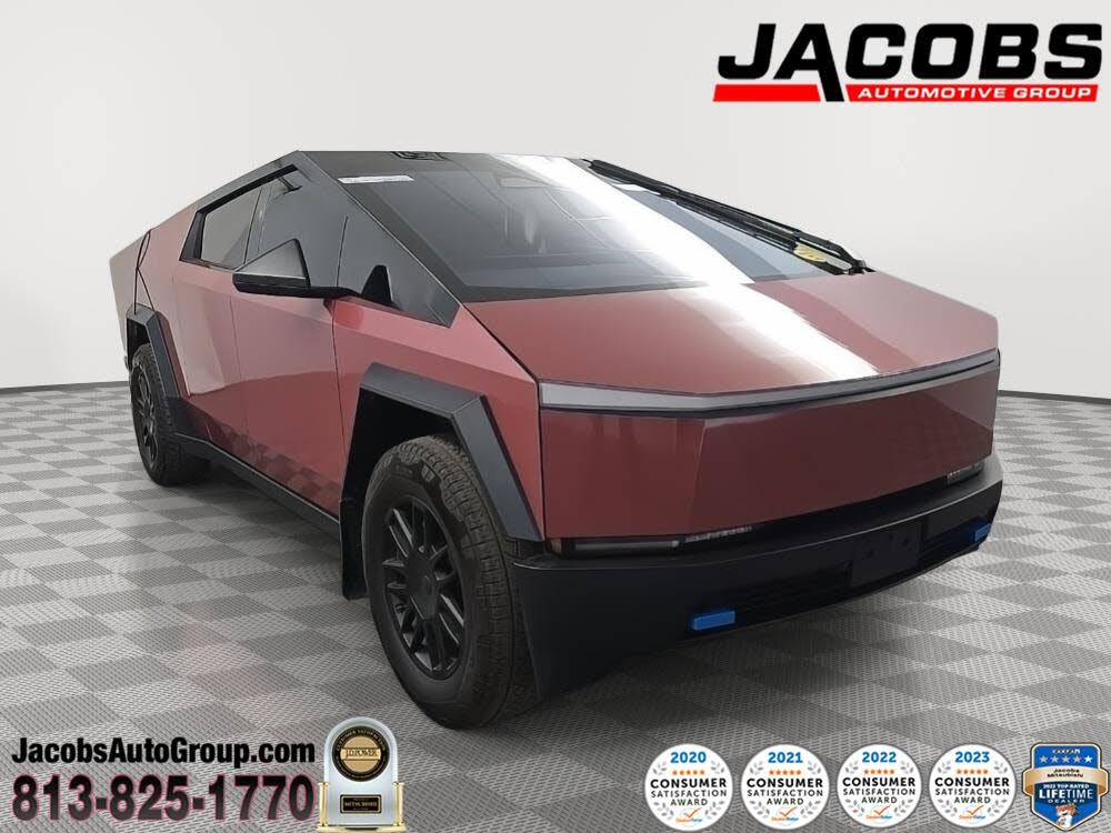 2025 Tesla Cybertruck