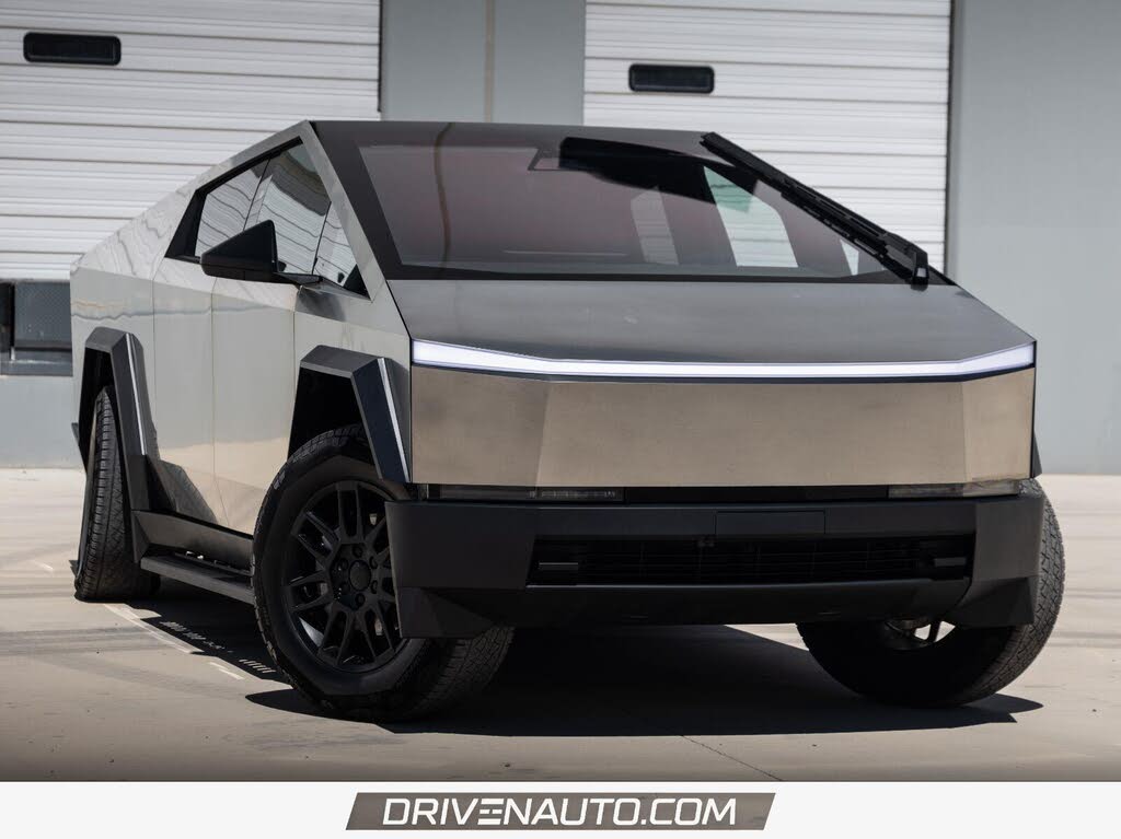 2025 Tesla Cybertruck All-Wheel Drive